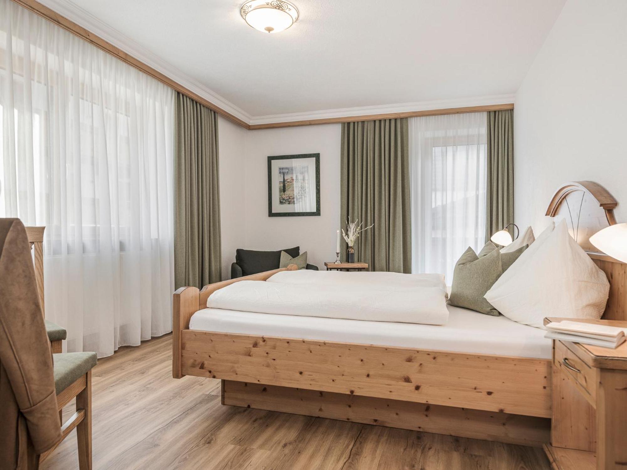 Haus Christine Hotell Ried im Zillertal Eksteriør bilde