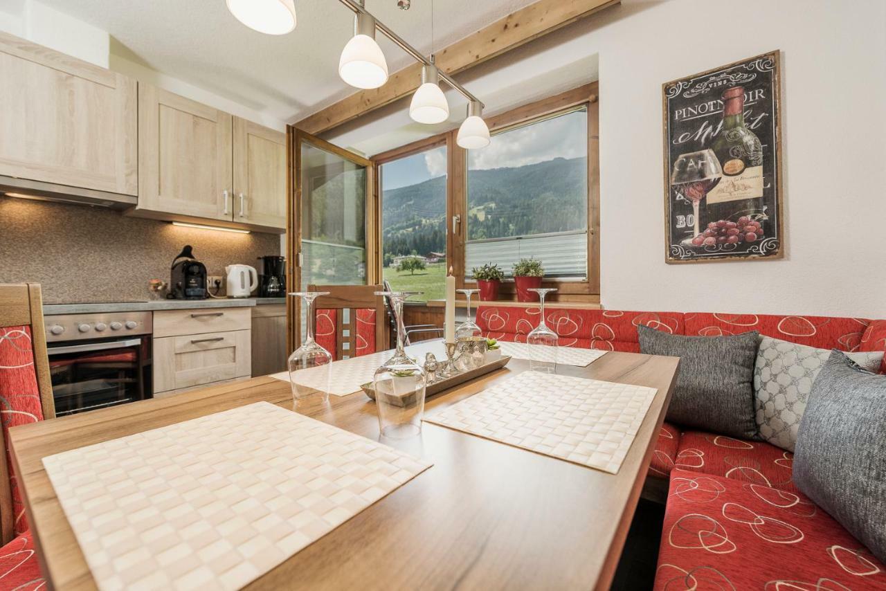 Haus Christine Hotell Ried im Zillertal Eksteriør bilde